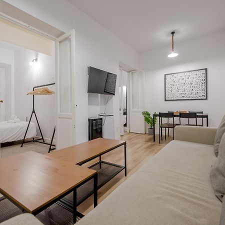C-Cabeza Cool Apt Para 7 Al Lado De Tirso De Molina E1 마드리드 외부 사진